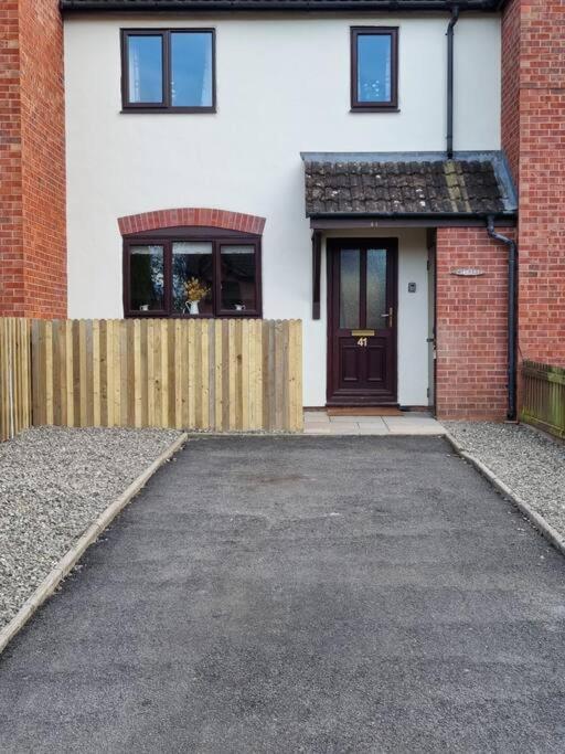 41 Mortimer Drive, Ideal Location Near Ludlow Orleton 外观 照片